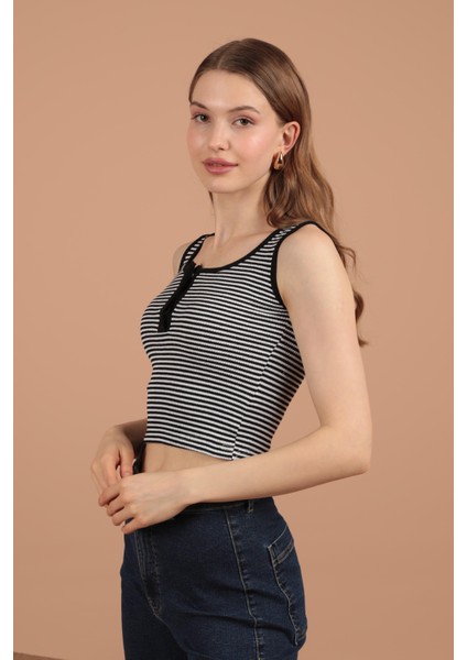 Kaşkorse Çizgili Kumaş Patı Çıtçıtlı Kadın Bluz Siyah fiyatları