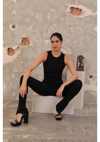 Kaşkorse Kumaş Geniş Bisiklet Yaka Kolsuz Kadın Bluz modelleri