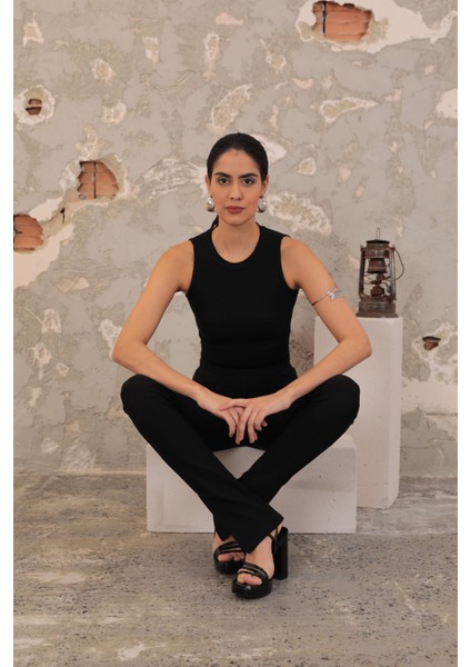 Kaşkorse Kumaş Geniş Bisiklet Yaka Kolsuz Kadın Bluz indirimleri