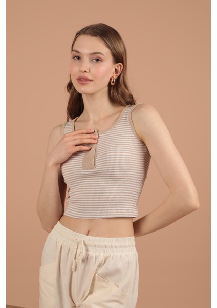 Kaşkorse Çizgili Kumaş Patı Çıtçıtlı Kadın Bluz Bej indirimleri