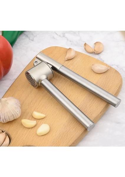 Haznelı Paslanmaz Sarımsak Ezici Yuvarlak Çelik Pres Hazneli Pratik Sarimsak Ezeceği Metal Paslanma