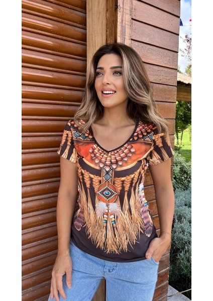 Kadın Kısa Kollu V Yakalı Kısa Kollu Salaş Desenli Süprem Bluz