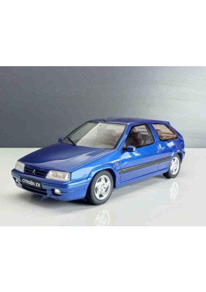 Dianomi 1:18 Citroen Zx Reçine Kapalı Gövde Model fırsatları
