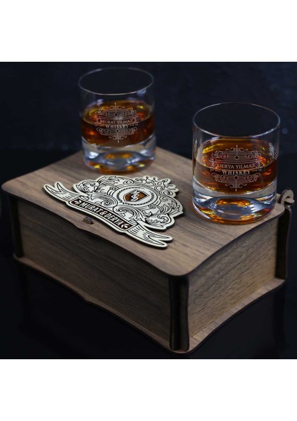 Ahşap Kutulu Vintage Tasarımlı Isim & Mesaj Yazılı Viski Kadehi Seti