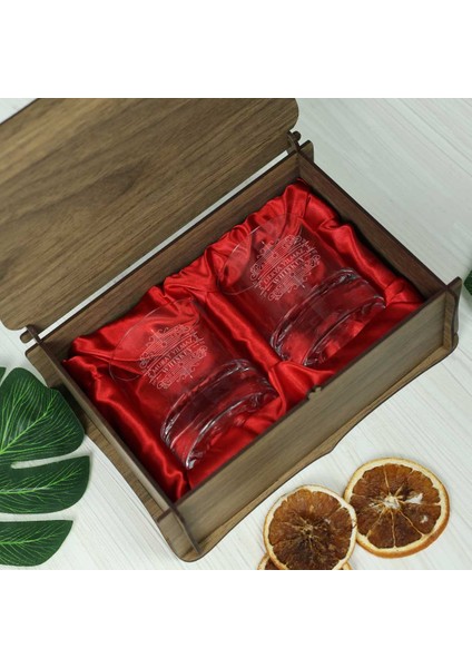 Ahşap Kutulu Vintage Tasarımlı Isim & Mesaj Yazılı Viski Kadehi Seti fırsatları