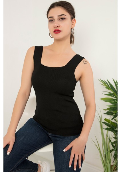 Kolsuz Bluz Kalın Askılı Atlet Ince Kare Yaka Triko ESP039