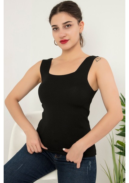 Kolsuz Bluz Kalın Askılı Atlet Ince Kare Yaka Triko ESP039