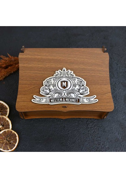 Ahşap Kutulu Vintage Tasarımlı Çiftlere Özel Taşlı & 2'Li Viski Kadehi Seti