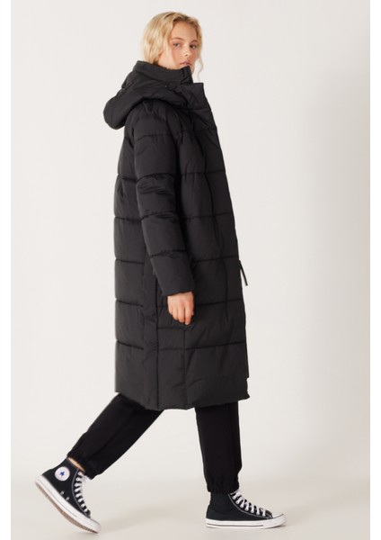 All Terrain Gear Regular Fit Dik Yaka Kapüşonlu Siyah Uzun Şişme Mont