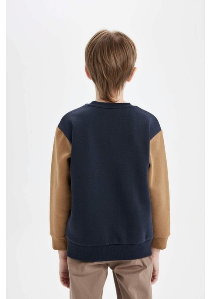 Erkek Çocuk Bisiklet Yaka Baskılı Sweatshirt C9794A824AU indirimleri