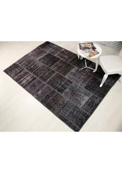 Madalyon Patchwork El Dokuma Antik Anadolu Halısı Black Hole