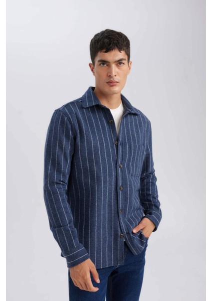 Regular Fit Polo Yaka Çizgili Oduncu Uzun Kollu Gömlek A8031AX24AU fırsatları
