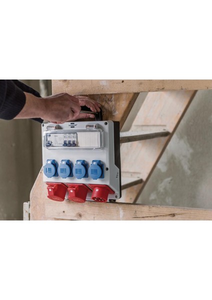 IP44 Lisanslı Şantiye Kullanımına Uygun Duvar Tipi Sigorta Şalterli Güç Dağıtıcısı 4/16A - 3x Ls 230V/16 A