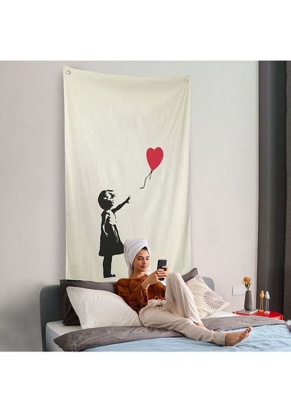 Giyelim Moda Banksy - Balonlu Kız Duvar Örtüsü - Girl With BALLOON-7310