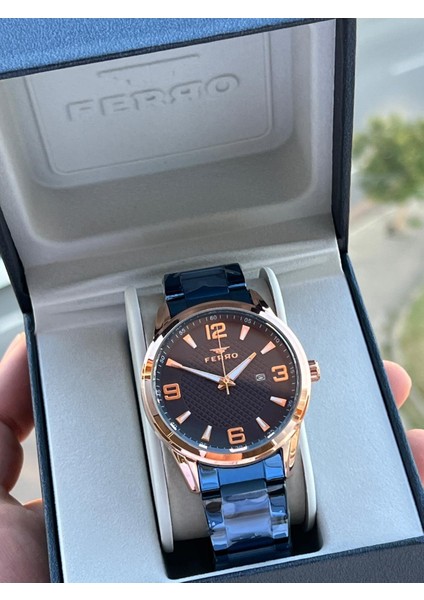 Çelik Kordon Takvimli Kadran 30 mt Suya Dayanıklı Erkek Kol Saati EFM11911-T