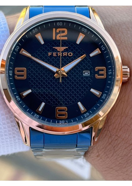 Çelik Kordon Takvimli Kadran 30 mt Suya Dayanıklı Erkek Kol Saati EFM11911-T fiyatları