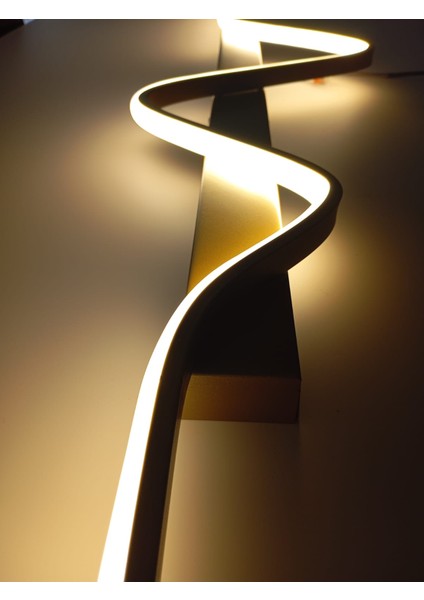 Tuna / Aplik / 120X24 cm / Gold Gövde / 3 Renk Işık / 3 Yıl Garanti modelleri