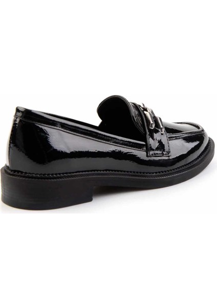 Siyah Kırışık Rugan Kadın Loafer Ayakkabı K01474091208 fırsatları