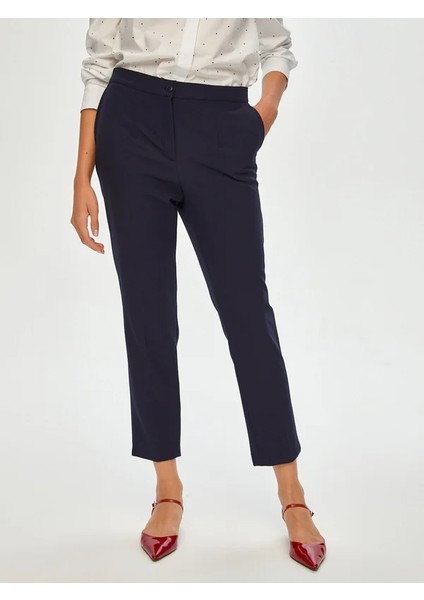 Arka Kemeri Lastikli Slim Fit Pantolon 00088 fiyatları
