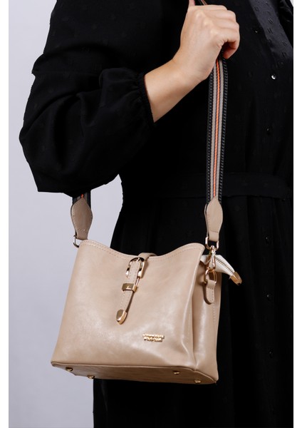 Günlük Spor Omuz Çantası modelleri