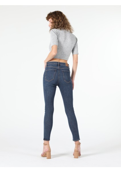 Super Slim Fit Orta Bel Dar Paça Kadın Denim Jean Pantolon fiyatları