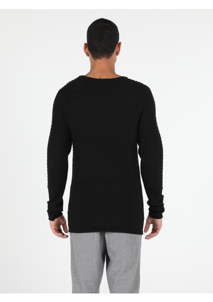 Slim Fit Yuvarlak Yaka Erkek Siyah Kazak