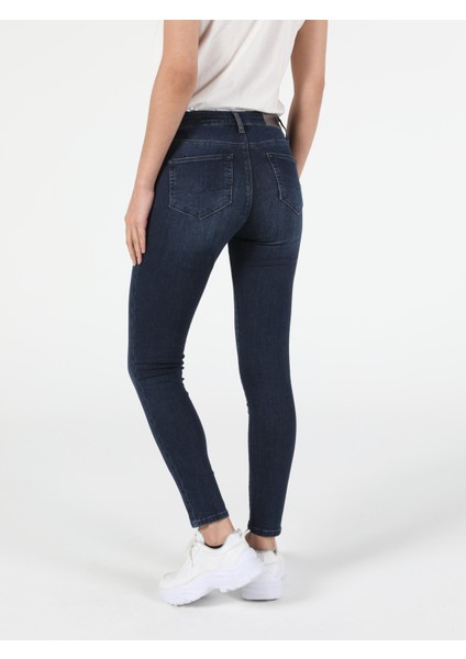 759 Lara Orta Bel Dar Paça Super Slim Fit Koyu Mavi Kadın Jean Pantolon