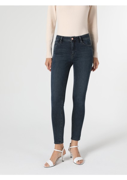 759 Lara Super Slim Fit Orta Bel Dar Paça Kadın Denim Jean Pantolon