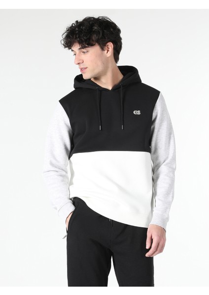 Regular Fit Kapüşonlu Baskılı Siyah Erkek Sweatshirt Cl1061863