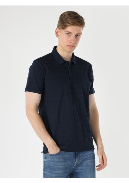 Regular Fit Polo Yaka Jakarlı Erkek Lacivert Kısa Kol Tişört fırsatları