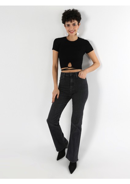 Slim Fit Yuvarlak Yaka Düz Kadın Siyah Kısa Kol Tişört