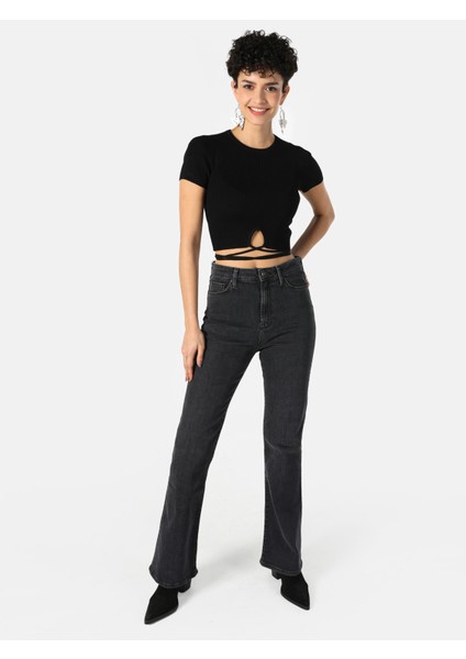 Slim Fit Yuvarlak Yaka Düz Kadın Siyah Kısa Kol Tişört modelleri