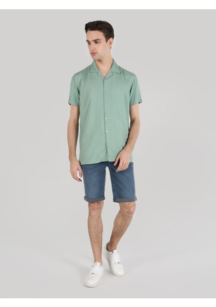 Regular Fit Shirt Neck Düz Erkek Yeşil Kısa Kol Gömlek fırsatları