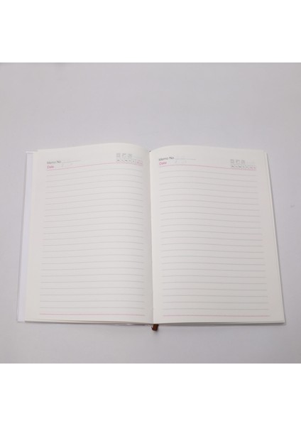 Hello Kitty Kendinden Kaplı Çizgili Büyük Boy Defter 100 Sayfa fiyatları