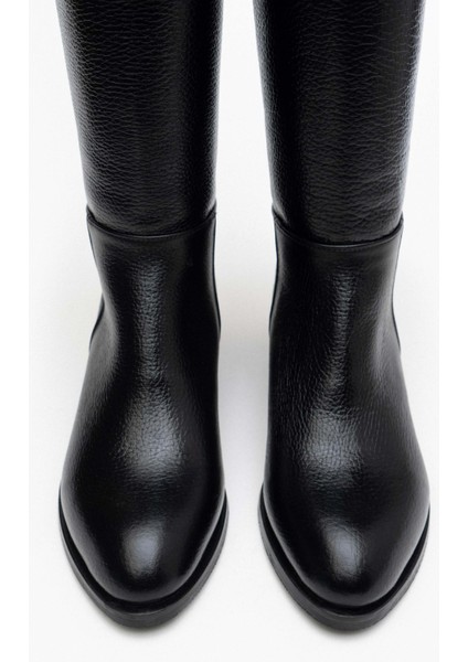 Ruby Siyah Deri Küt Burun Kadın Topuklu Çizme indirimleri