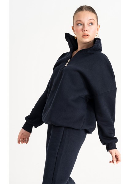Yarım Yaka Fermuarlı Sweat Alt Üst Kadın Eşofman Takım fırsatları