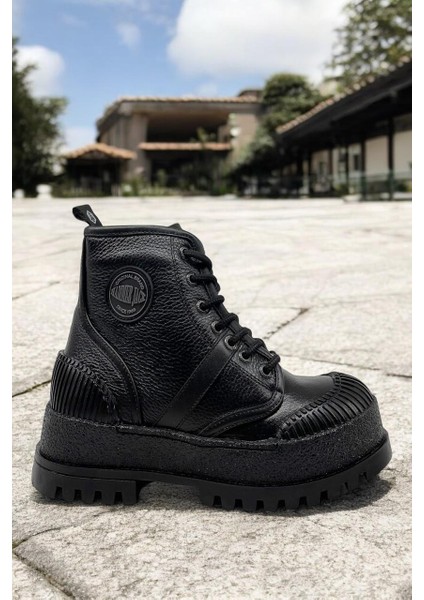 102 24605 Theresa Siyah Deri Kadın Bot fiyatları