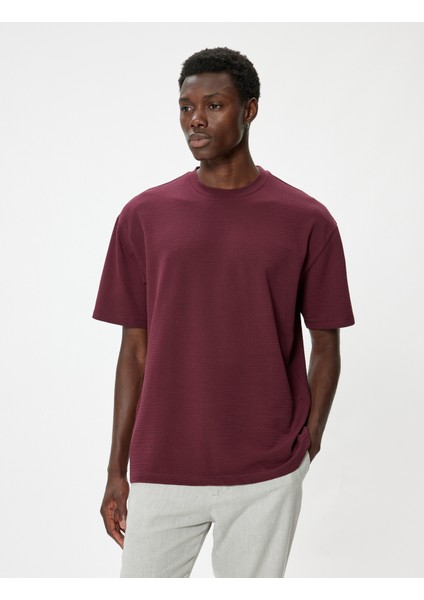 Oversize Tişört Kısa Kollu Bisiklet Yaka Dokulu Pamuklu modelleri