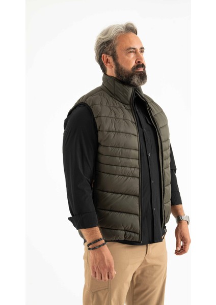 Erkek Dik Yaka Fermuarlı Kapitone Yelek