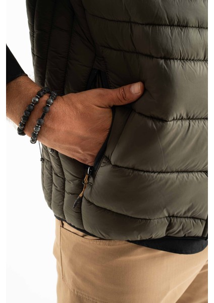 Erkek Dik Yaka Fermuarlı Kapitone Yelek indirimleri