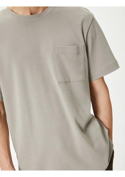 Basic Tişört Cep Detaylı Kısa Kollu Bisiklet Yaka indirimleri