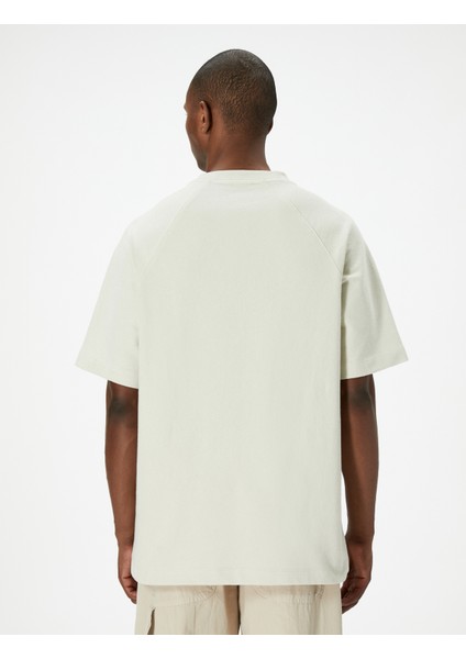 Oversize Tişört Basic Dokulu Bisiklet Yaka Kısa Kollu fırsatları