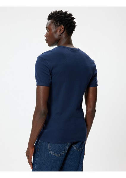 Basic Tişört Kısa Kollu Bisiklet Yaka Pamuklu fırsatları