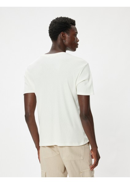 Slim Fit Tişört Slogan Işlemeli Kısa Kollu Bisiklet Yaka Pamuklu