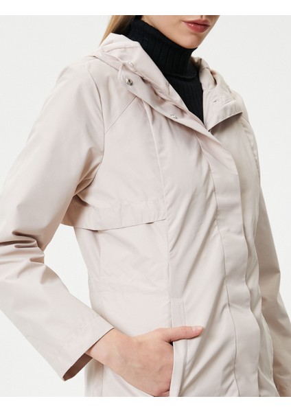 Uzun Outdoor Mont Kapüşonlu Cep Detaylı Çıtçıtlı