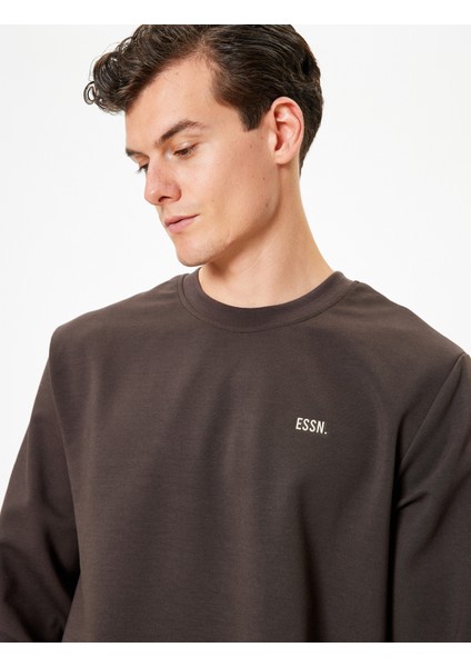 Bisiklet Yaka Sweatshirt Minimal Baskılı Interlok Kumaş Pamuk Karışımlı