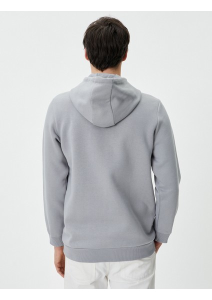 Slogan Baskılı Hoodie Kanguru Cep Detaylı Kapşonlu fırsatları