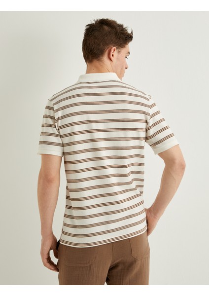 V Yaka Polo Tişört Dokulu Kısa Kollu Pamuklu fırsatları