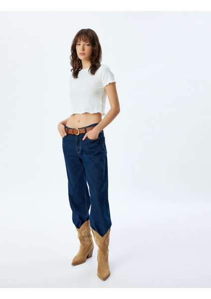 Crop Top Dokulu Kısa Kollu Bisiklet Yaka Slim Fit