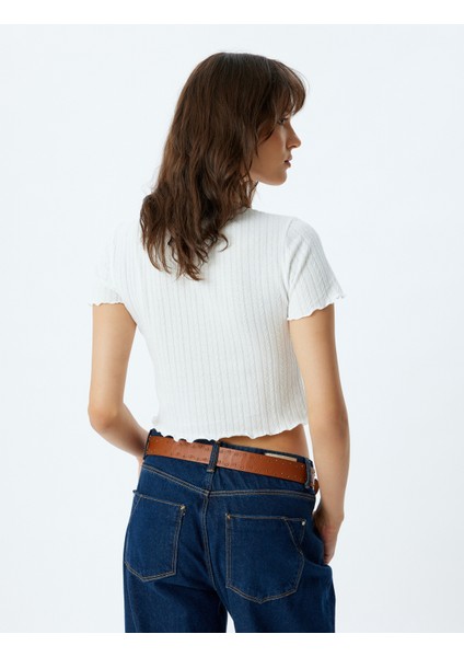 Crop Top Dokulu Kısa Kollu Bisiklet Yaka Slim Fit fırsatları